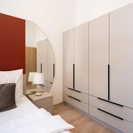 Appartement Bastion - *